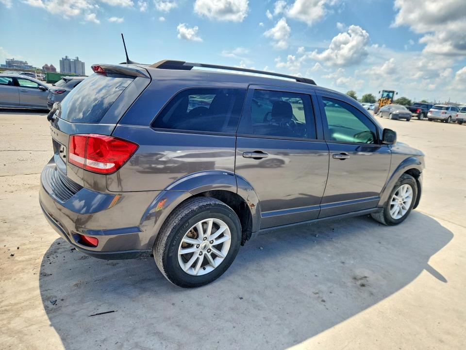 Photo 3 from auction – 2018 DODGE JOURNEY with VIN 3C4PDCBG8JT525472