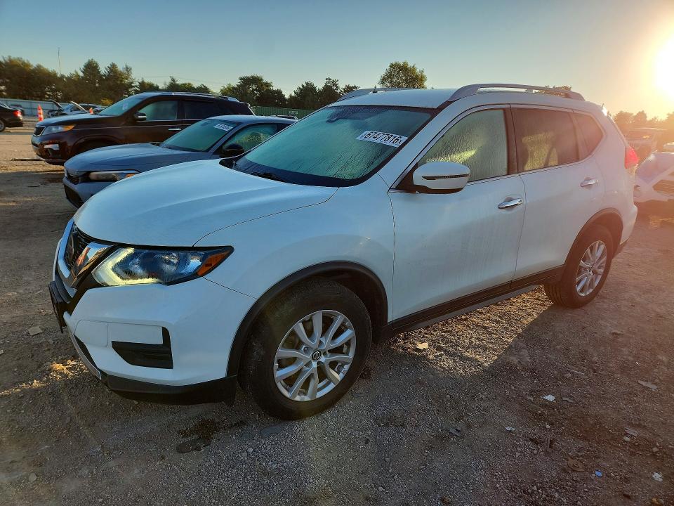 NISSAN ROGUE 2019 with VIN 5N1AT2MT8KC705086 - Photo from auction