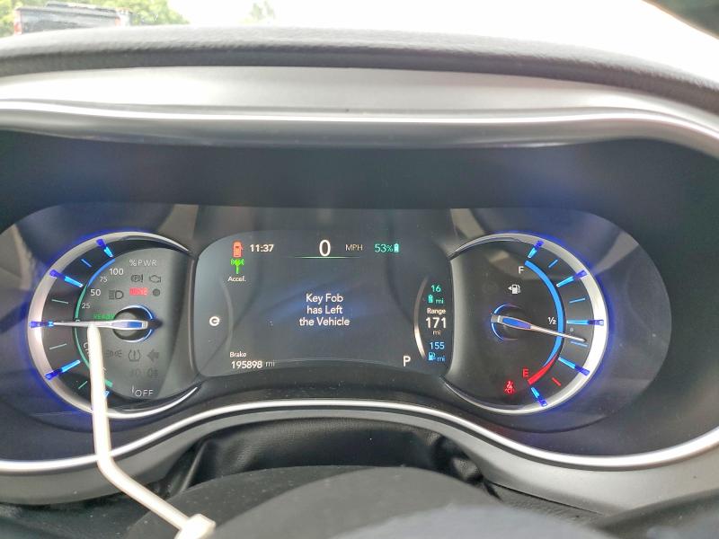 Photo 9 from auction – 2018 CHRYSLER PACIFICA with VIN 2C4RC1N72JR159166