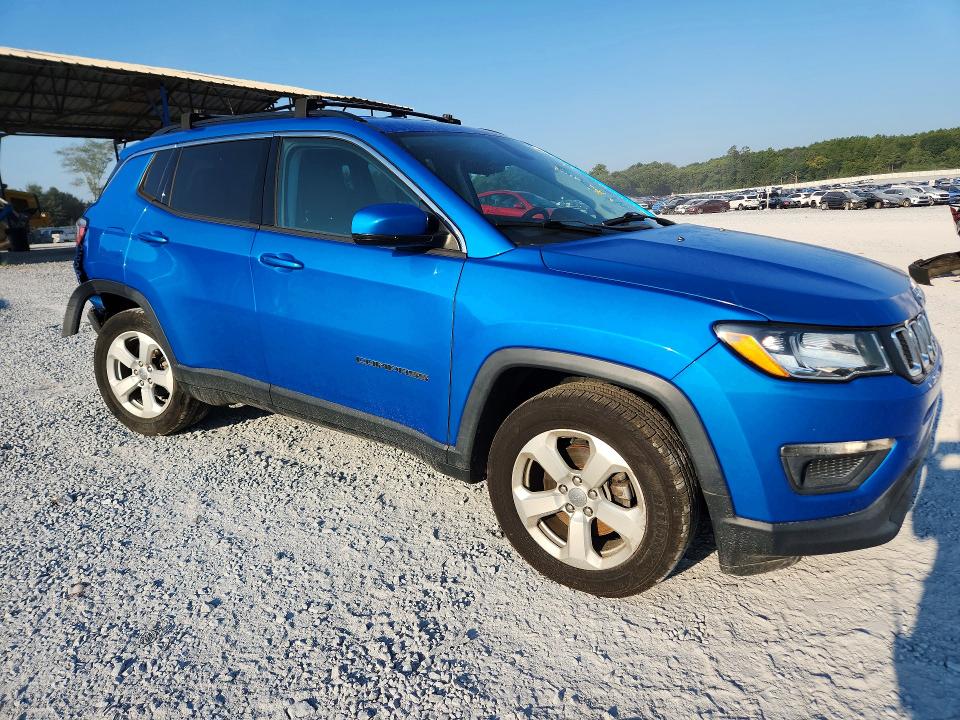 Photo 4 from auction – 2018 JEEP COMPASS with VIN 3C4NJCBB3JT108572