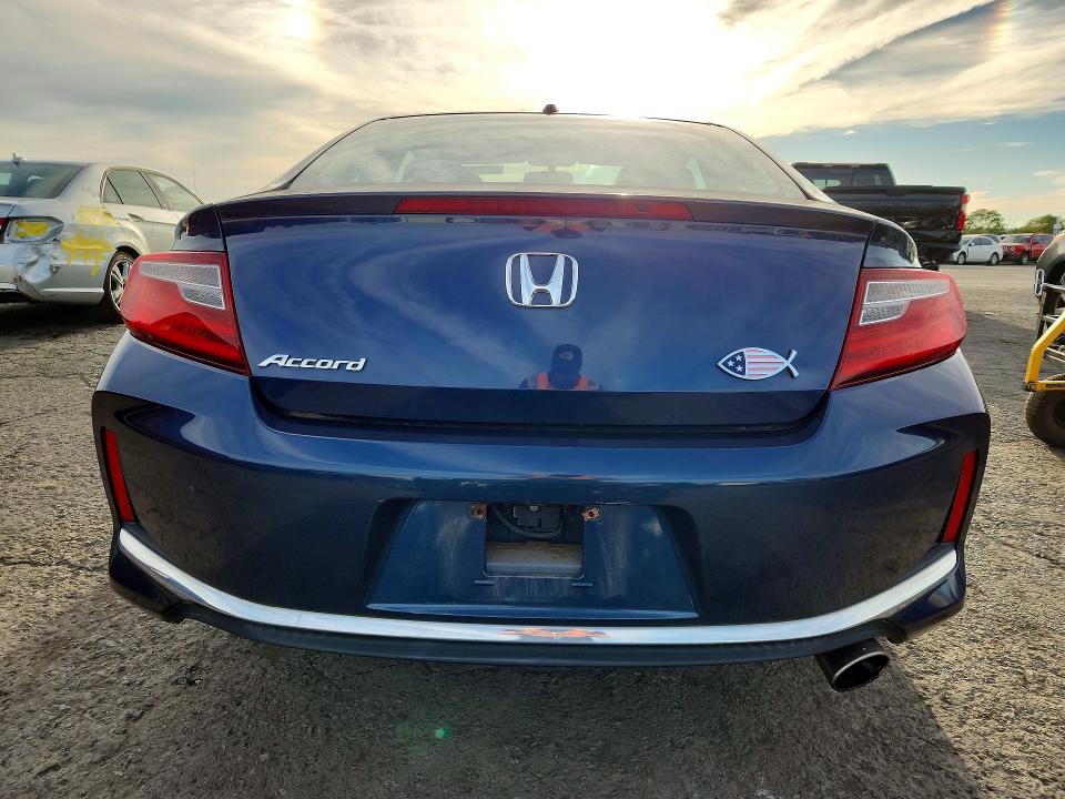 Photo 6 from auction – 2017 HONDA ACCORD with VIN 1HGCT1B83HA003205