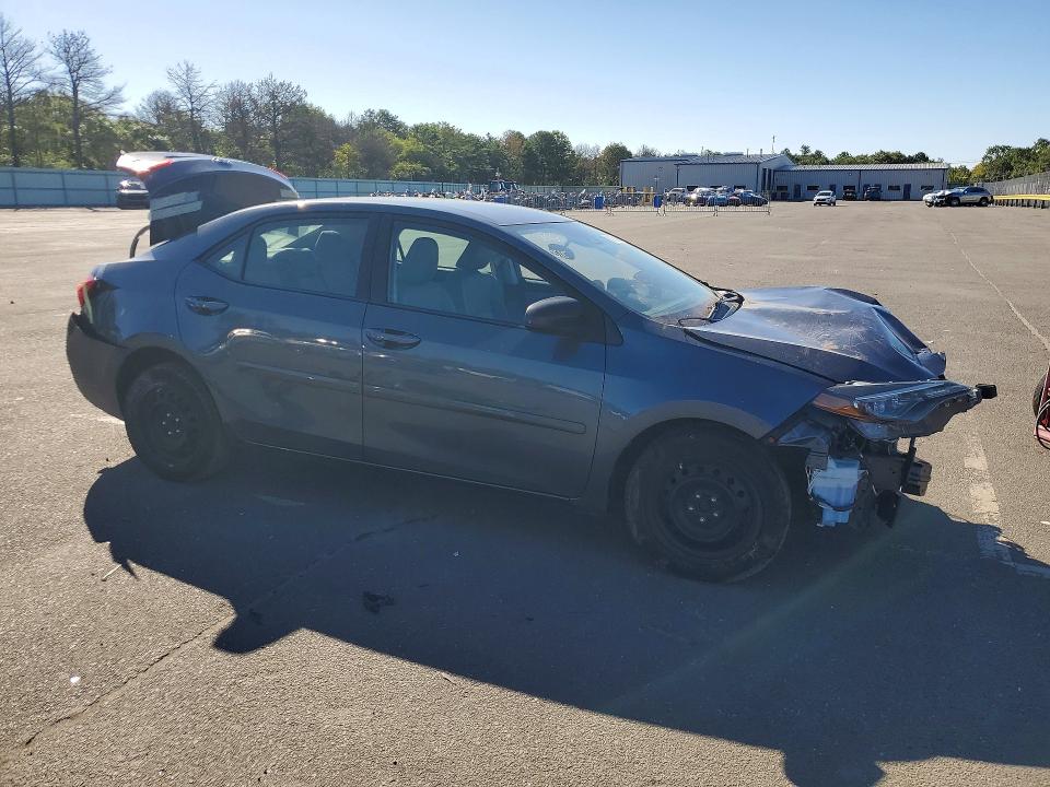 Photo 4 from auction – 2018 TOYOTA COROLLA with VIN 2T1BURHE3JC990442
