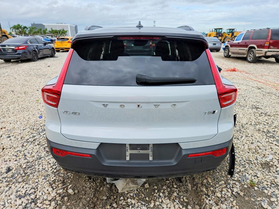 Photo 6 from auction – 2021 VOLVO XC40 with VIN YV4162UM7M2482856