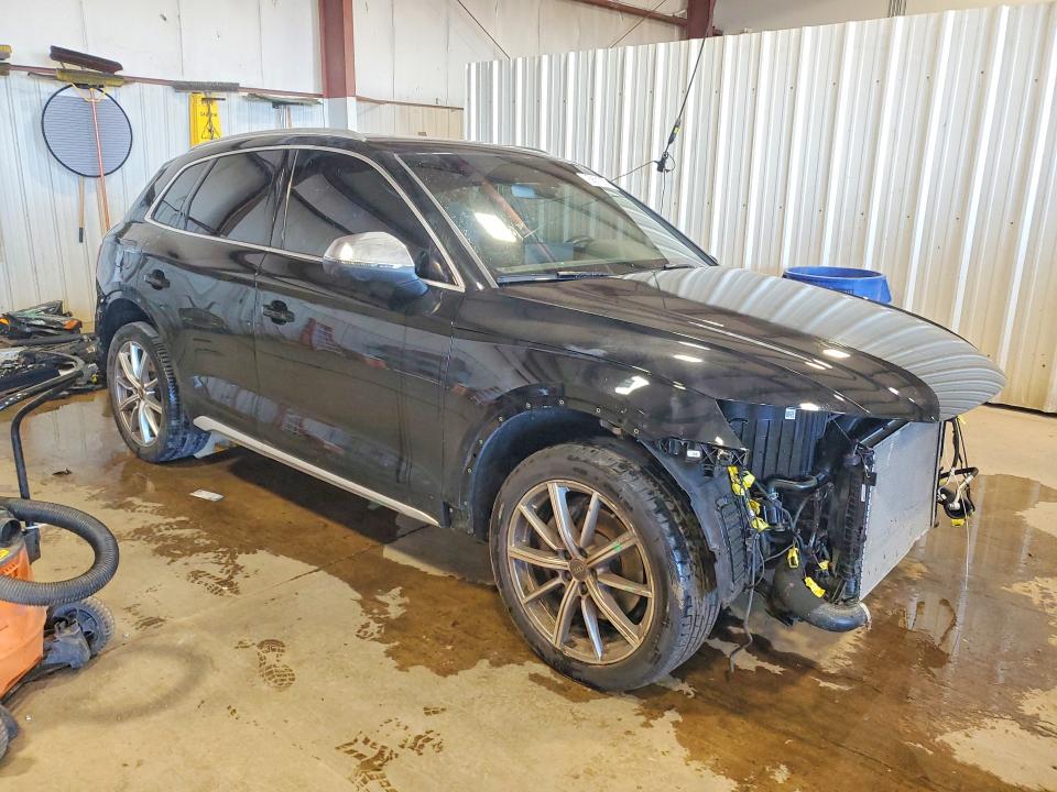Zdjęcie 4 z aukcji – 2021 AUDI SQ5 z VIN WA1B4AFY7M2029175