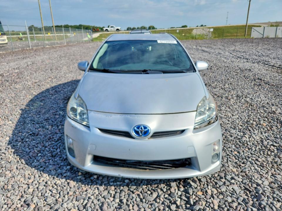 Photo 5 from auction – 2011 TOYOTA PRIUS with VIN JTDKN3DUXB5316164