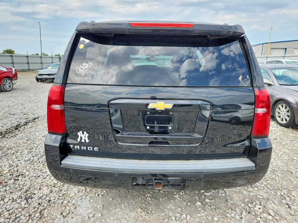 Photo 6 from auction – 2016 CHEVROLET TAHOE with VIN 1GNSCAKC1GR432302