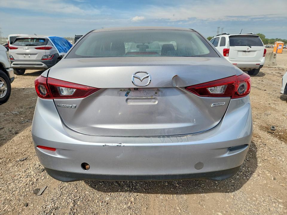 Photo 6 from auction – 2016 MAZDA 3 with VIN 3MZBM1U79GM300229