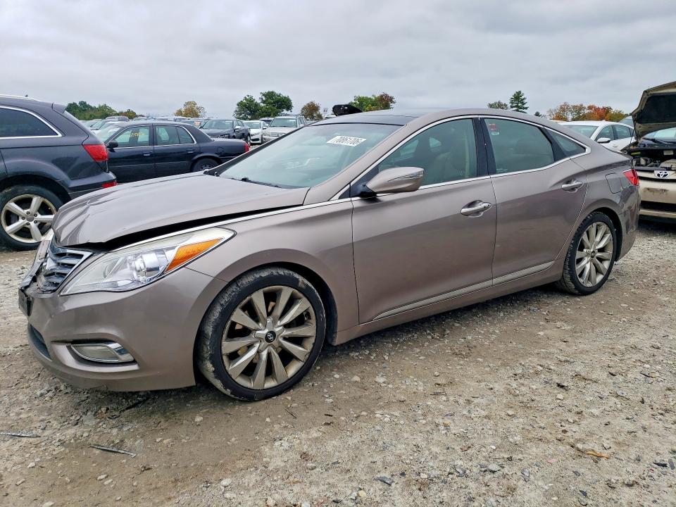 HYUNDAI AZERA 2013 с VIN KMHFH4JG1DA302561 - Снимка от търг