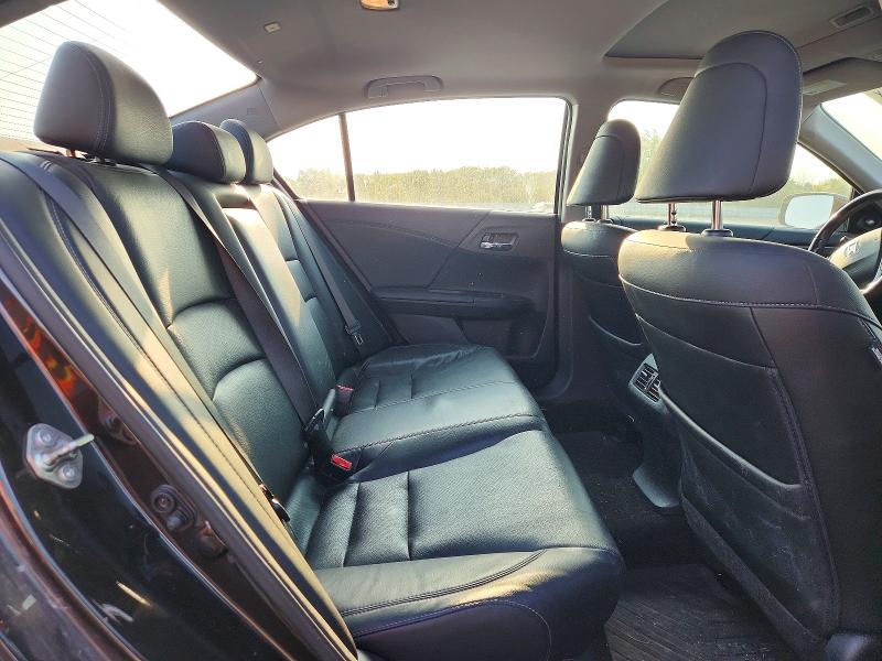 Photo 10 from auction – 2016 HONDA ACCORD with VIN 1HGCR3F97GA018575