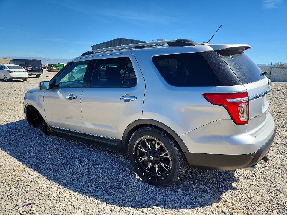 Foto 2 de la subasta – 2015 FORD EXPLORER con VIN 1FM5K8F89FGA04118
