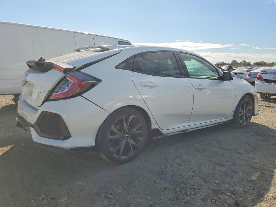 Photo 3 from auction – 2017 HONDA CIVIC with VIN SHHFK7H90HU417100