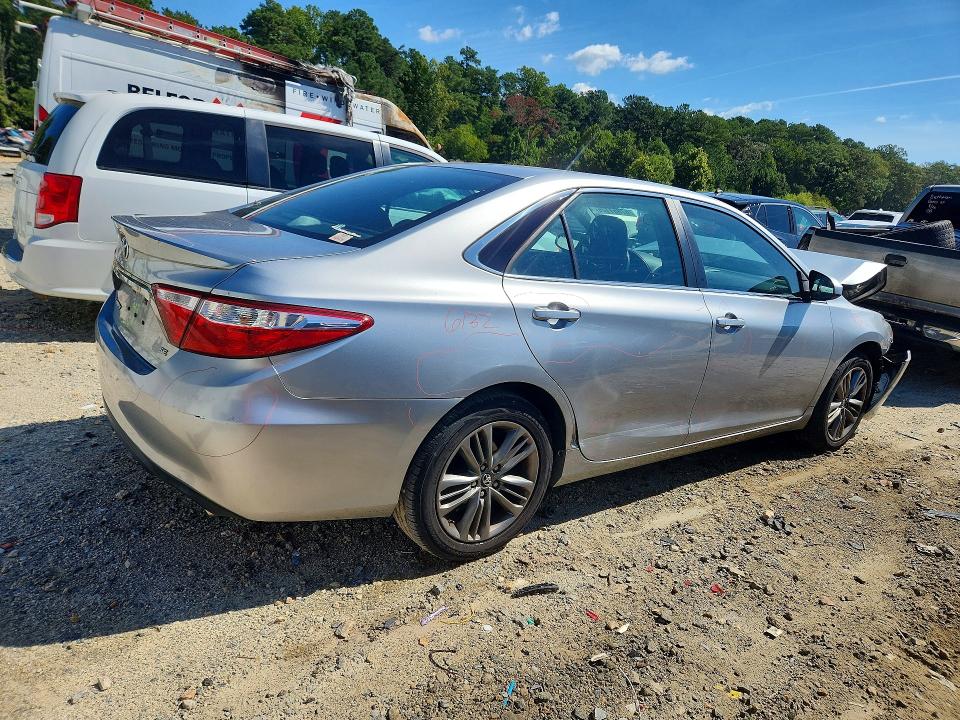 Photo 3 from auction – 2017 TOYOTA CAMRY with VIN 4T1BF1FK5HU401484