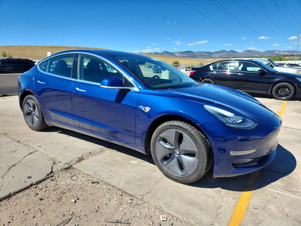 صورة رقم 4 من المزاد - 2019 TESLA MODEL 3 مع VIN 5YJ3E1EA5KF326323