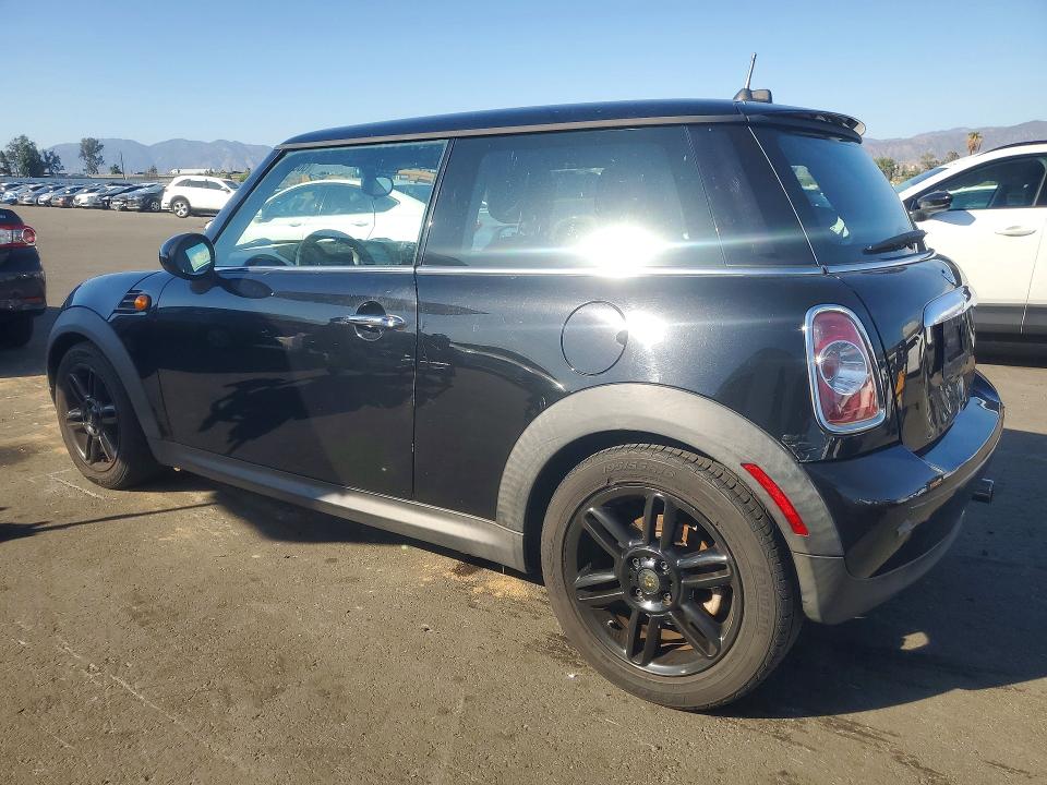 Photo 2 from auction – 2012 MINI COOPER with VIN WMWSU3C50CT256578