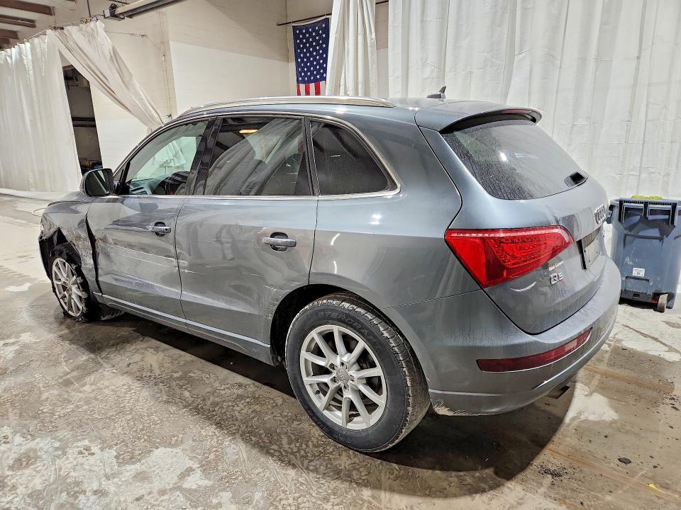 Снимка 2 от търг – 2012 AUDI Q5 с VIN WA1LFAFP4CA046042