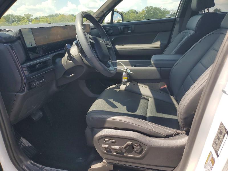 Photo 7 from auction – 2026 HYUNDAI SANTA FE with VIN 5NMP54GL5TH181401
