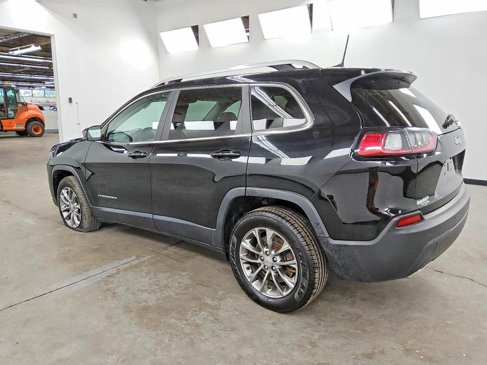 Снимка 2 от търг – 2019 JEEP CHEROKEE с VIN 1C4PJLLX6KD439785