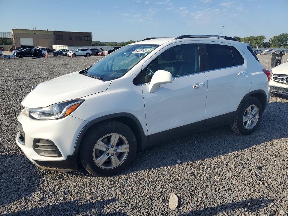 CHEVROLET TRAX 2019 with VIN 3GNCJLSBXKL233729 - Photo from auction
