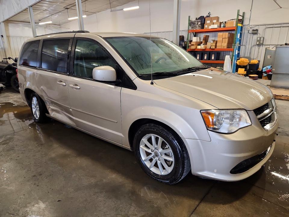 Photo 4 from auction – 2014 DODGE GRAND CARAVAN with VIN 2C4RDGCG5ER140765