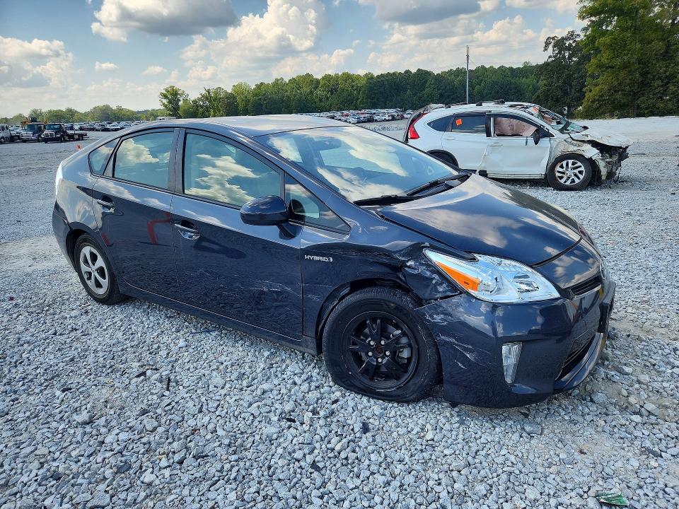 Photo 4 from auction – 2014 TOYOTA PRIUS with VIN JTDKN3DU5E1788560