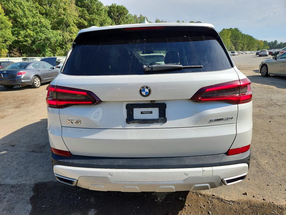 Photo 6 from auction – 2021 BMW X5 with VIN 5UXCR4C03M9H71495