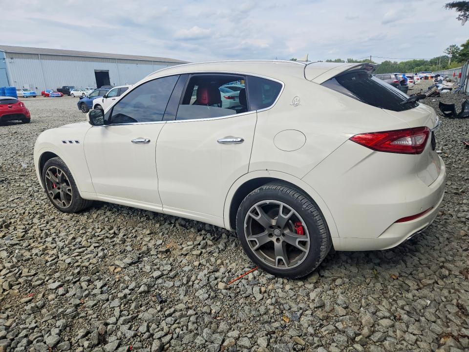 Photo 2 from auction – 2017 MASERATI LEVANTE with VIN ZN661YUS5HX230586