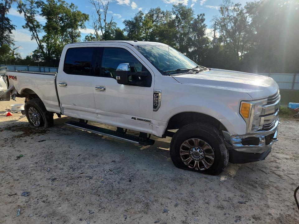 Zdjęcie 4 z aukcji – 2017 FORD F250 z VIN 1FT7W2BT3HEF31143