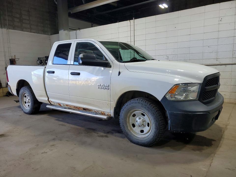 Zdjęcie 4 z aukcji – 2016 RAM 1500 z VIN 1C6RR7FG8GS173300