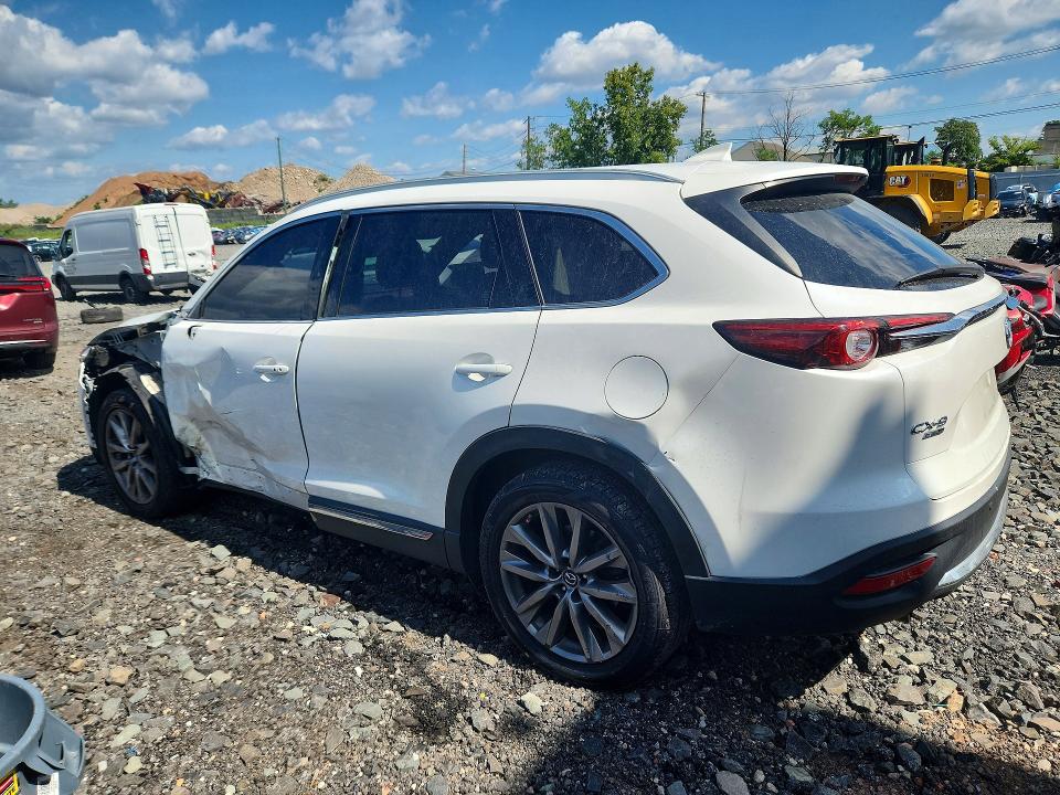Фото 2 с аукциона – 2019 MAZDA CX-9 с VIN JM3TCBEY6K0322831
