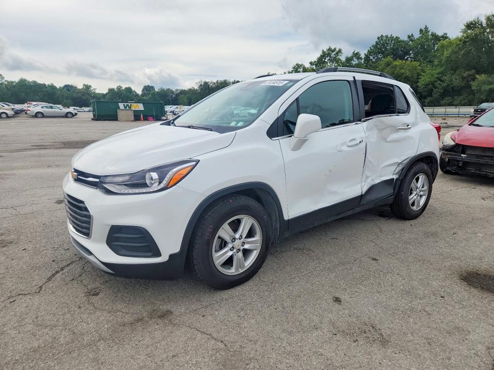 CHEVROLET TRAX 2020 with VIN KL7CJLSB9LB026502 - Photo from auction