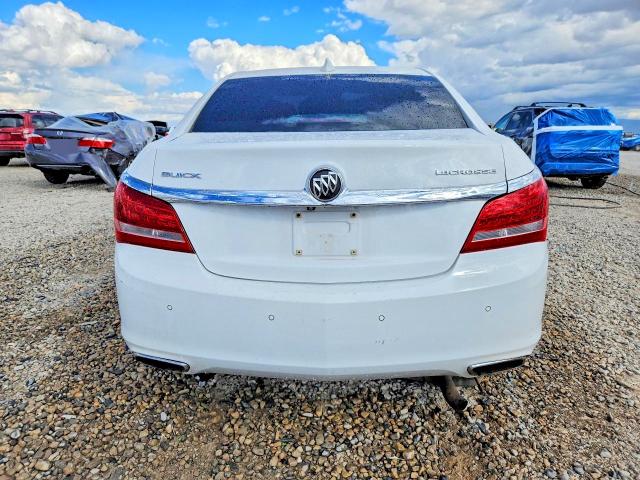 Фото 6 с аукциона – 2015 BUICK LACROSSE с VIN 1G4GB5G30FF209259