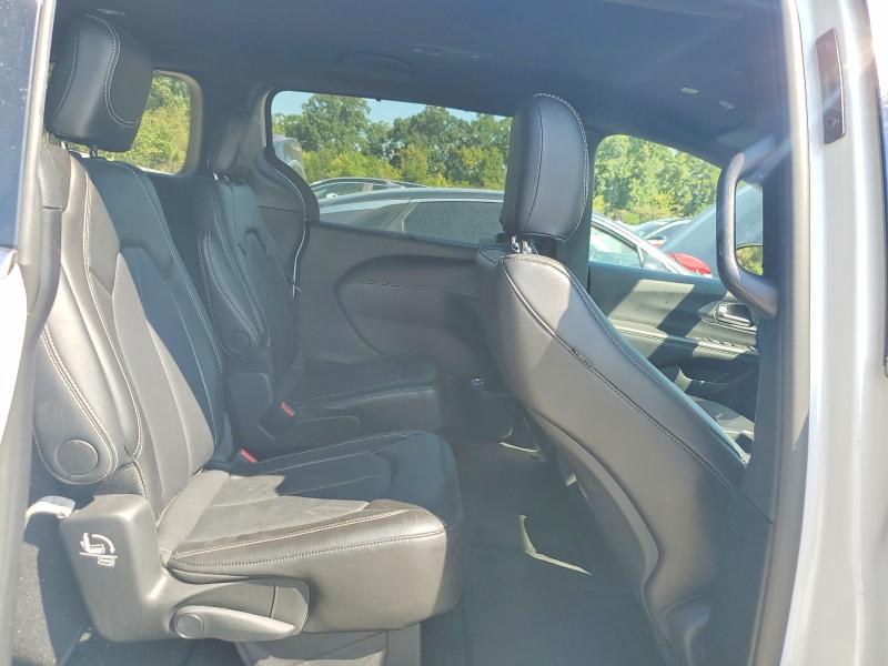 Photo 11 from auction – 2026 CHRYSLER PACIFICA with VIN 2C4RC1BG6TR162899