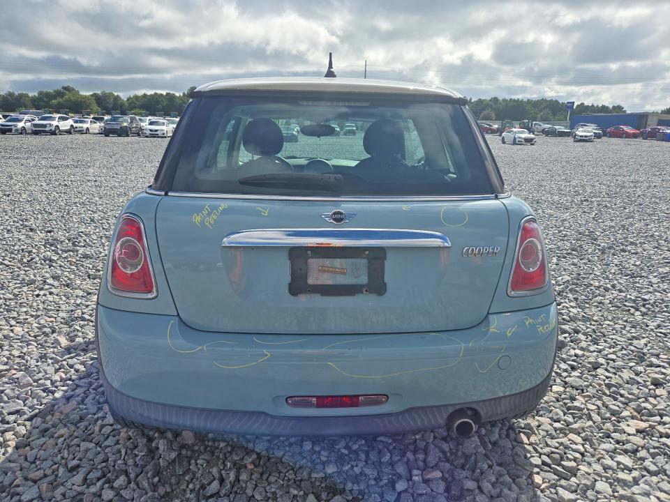 Foto 6 de la subasta – 2012 MINI COOPER con VIN WMWSU3C59CT540789