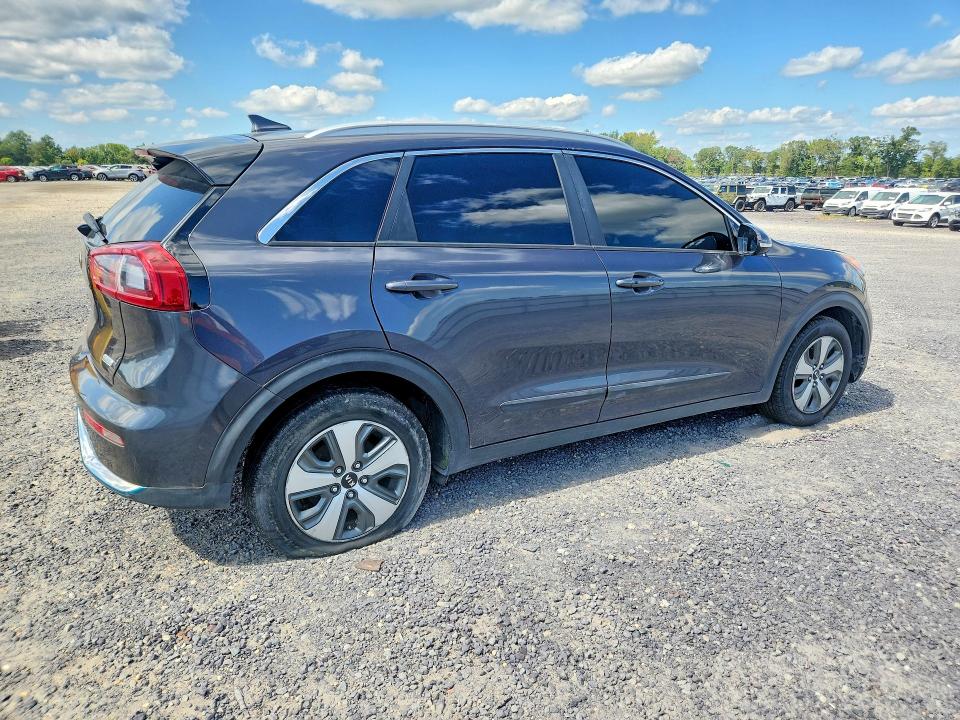 Foto 3 de la subasta – 2019 KIA NIRO con VIN KNDCD3LD0K5234369