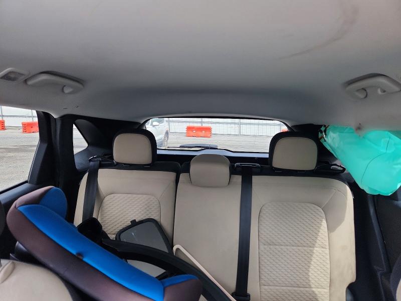 Zdjęcie 10 z aukcji – 2022 FORD ESCAPE z VIN 1FMCU9G65NUA64448