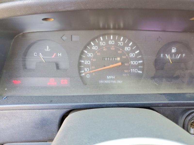 Photo 9 from auction – 1989 TOYOTA PICKUP with VIN JT4RN81P9K0024657