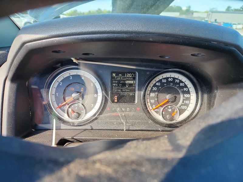 Photo 9 from auction – 2017 RAM 1500 with VIN 3C6RR6KT6HG636993