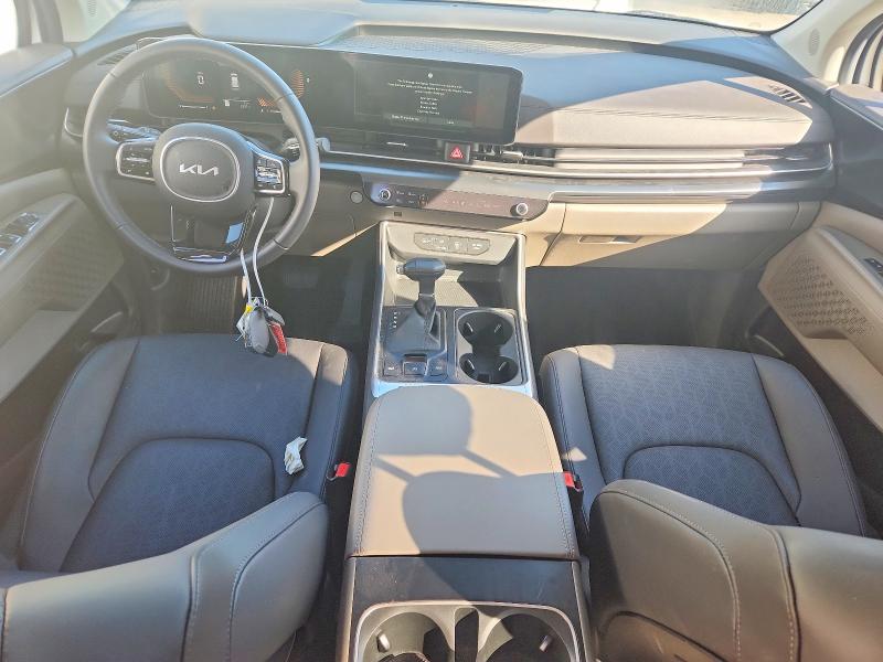 صورة رقم 8 من المزاد - 2026 KIA CARNIVAL مع VIN KNDNB5K39T6632100