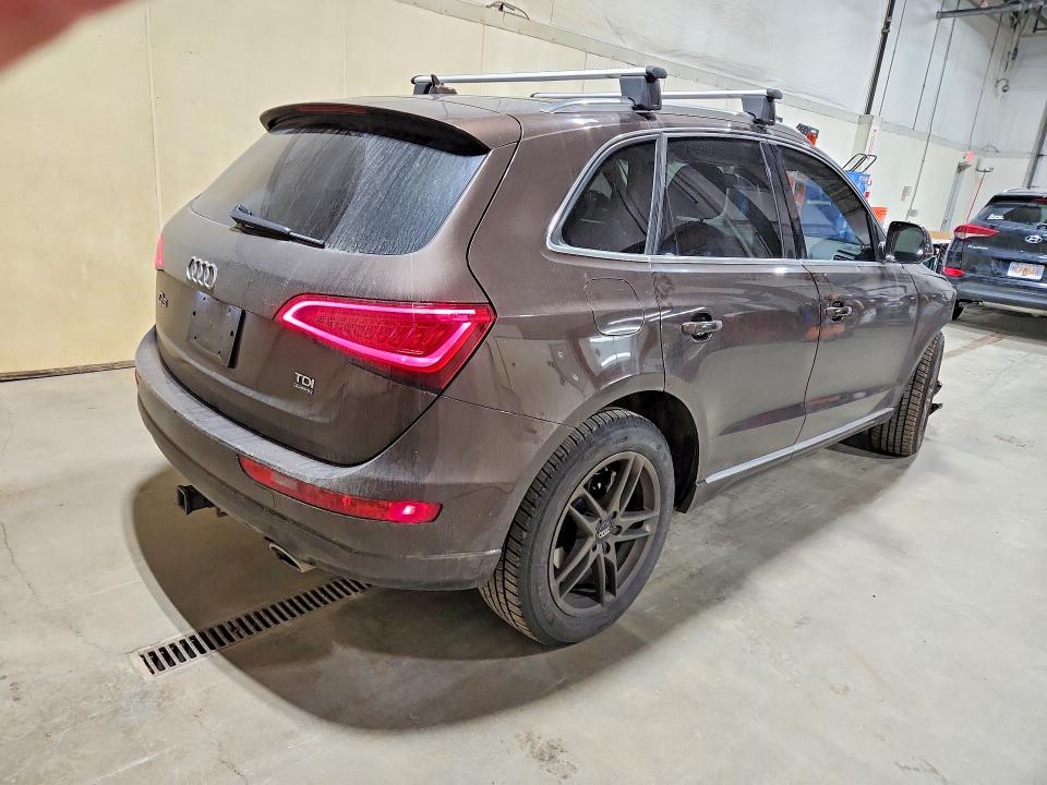 Снимка 3 от търг – 2014 AUDI Q5 с VIN WA1CMAFP3EA053184