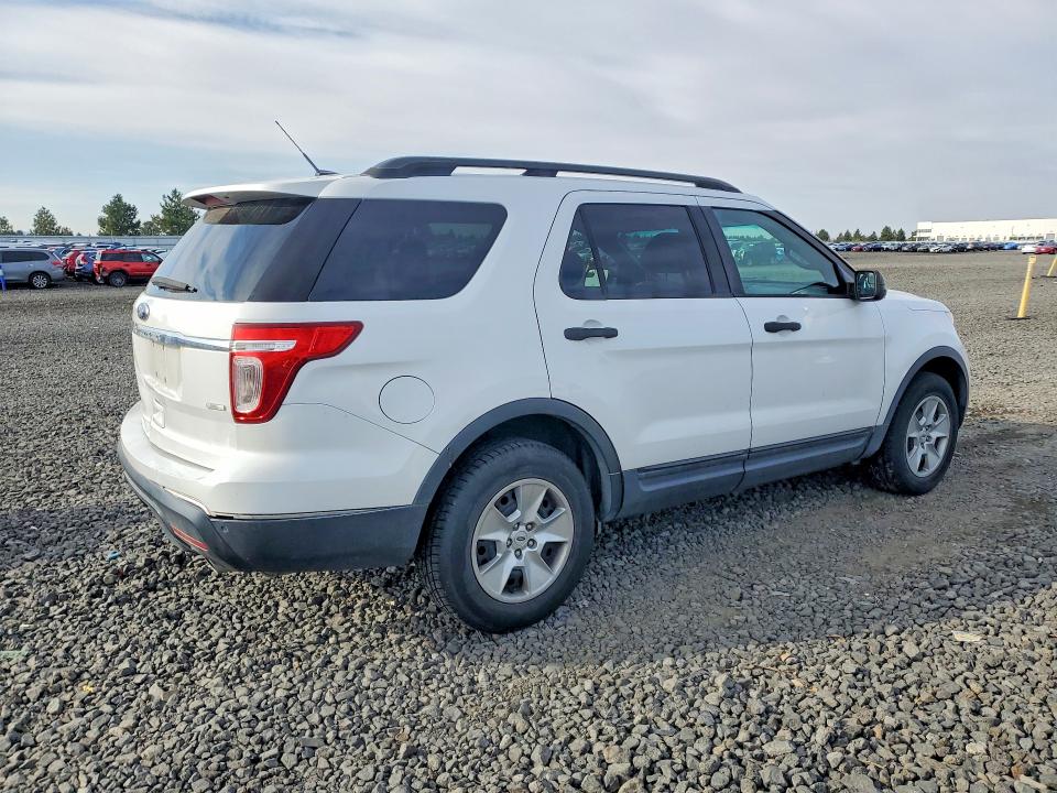 Photo 3 from auction – 2013 FORD EXPLORER with VIN 1FM5K8B81DGA84940
