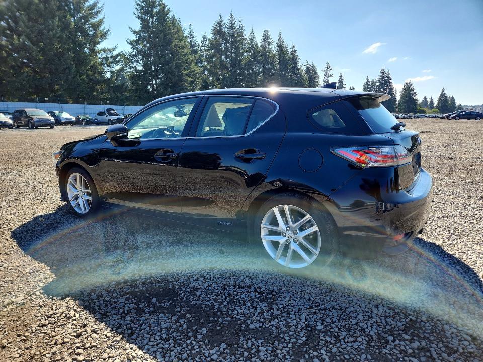 Photo 2 from auction – 2014 LEXUS CT with VIN JTHKD5BH9E2194695