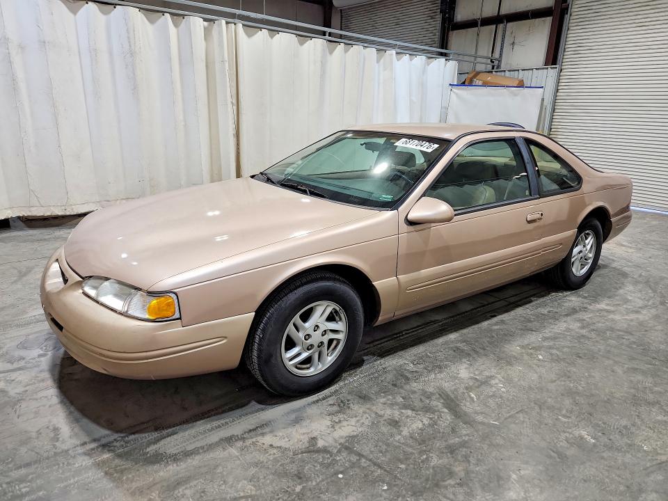 FORD THUNDERBIRD 1996 مع رقم تعريف المركبة 1FALP62W4TH172542 - صورة من المزاد