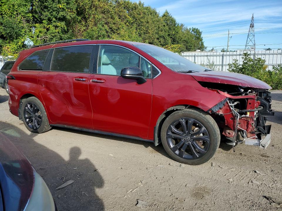 Photo 4 from auction – 2022 TOYOTA SIENNA with VIN 5TDGRKECXNS125191