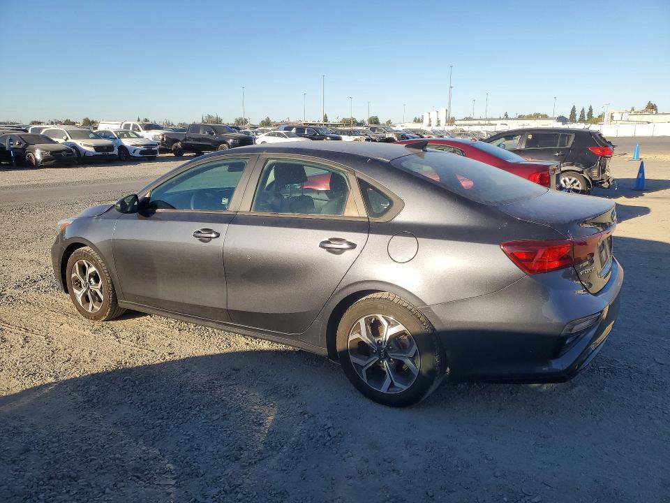 Снимка 2 от търг – 2020 KIA FORTE с VIN 3KPF24AD6LE244471