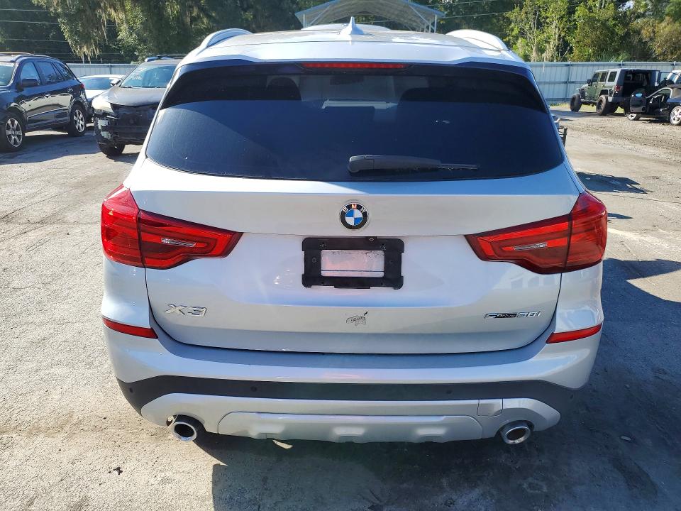 Zdjęcie 6 z aukcji – 2019 BMW X3 z VIN 5UXTR7C50KLE98609