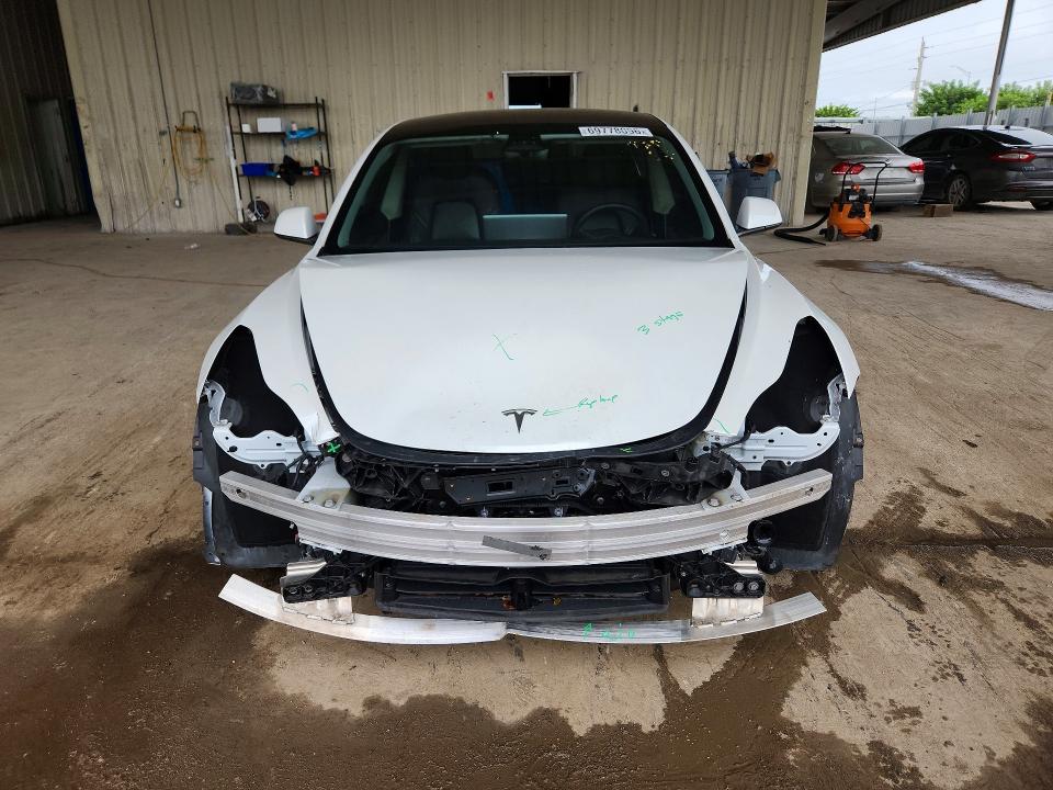 Снимка 5 от търг – 2021 TESLA MODEL 3 с VIN 5YJ3E1EA4MF092095