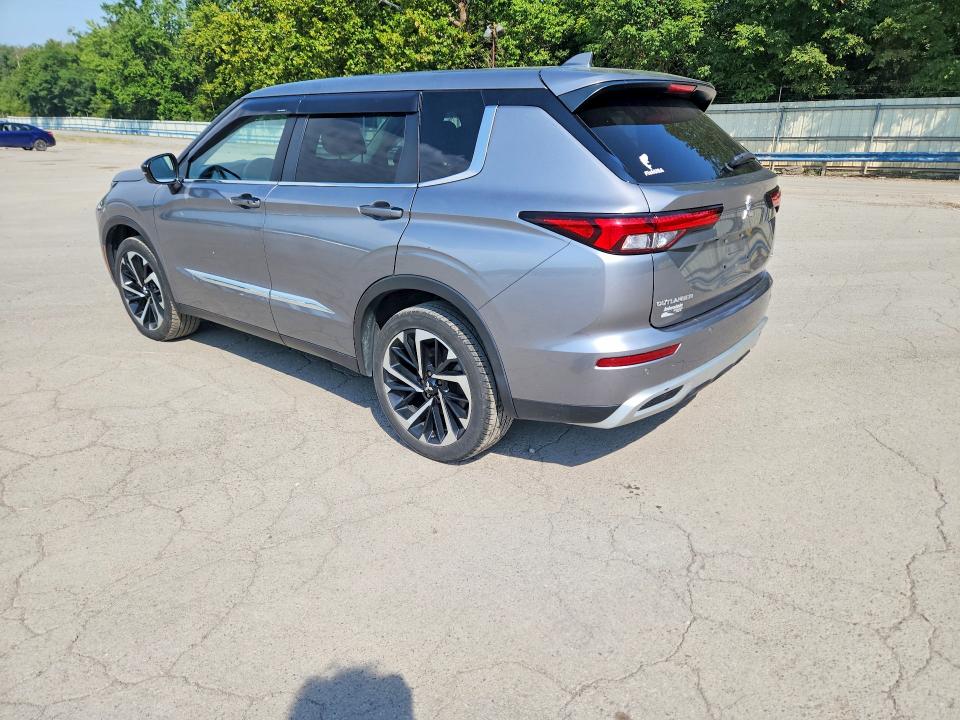 Снимка 2 от търг – 2022 MITSUBISHI OUTLANDER с VIN JA4J4UA87NZ039184