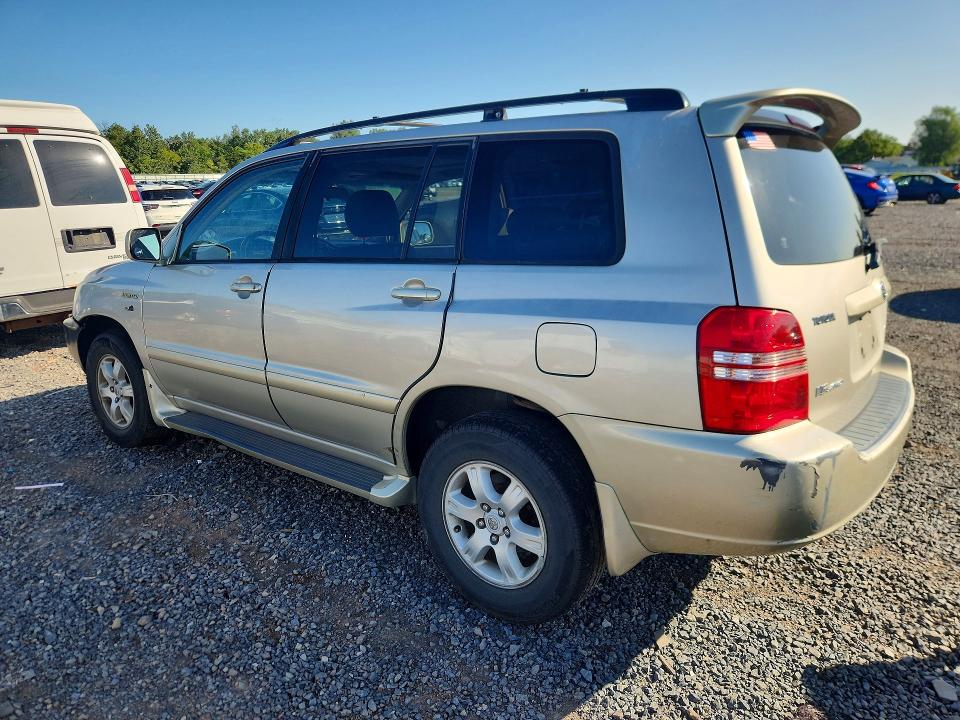 Photo 2 from auction – 2003 TOYOTA HIGHLANDER with VIN JTEHF21A230100718