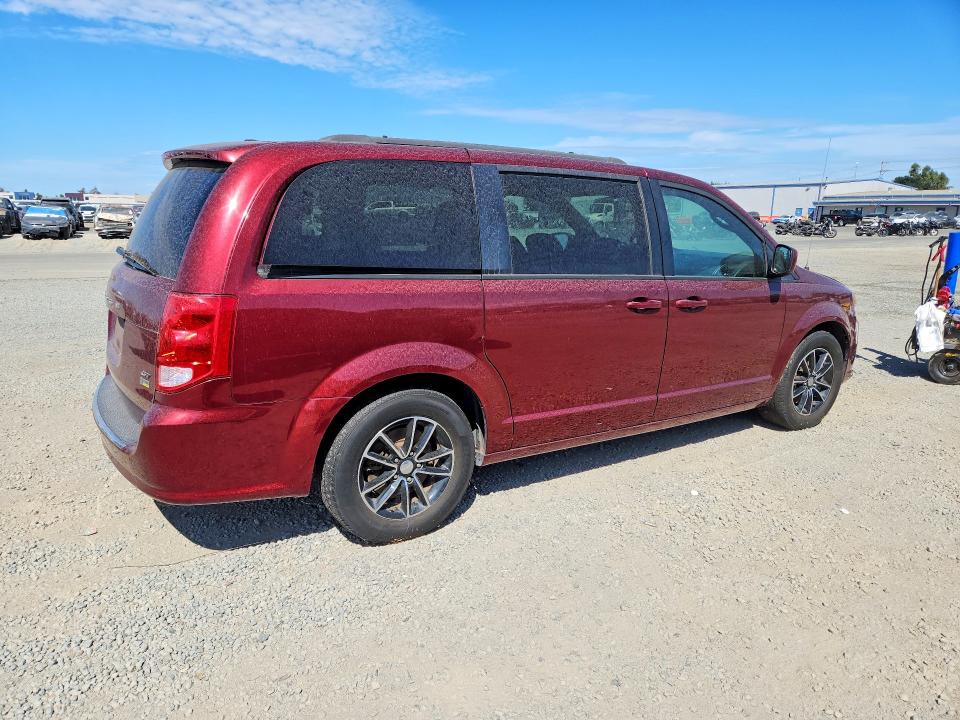 Photo 3 from auction – 2018 DODGE GRAND CARAVAN with VIN 2C4RDGEG6JR335653