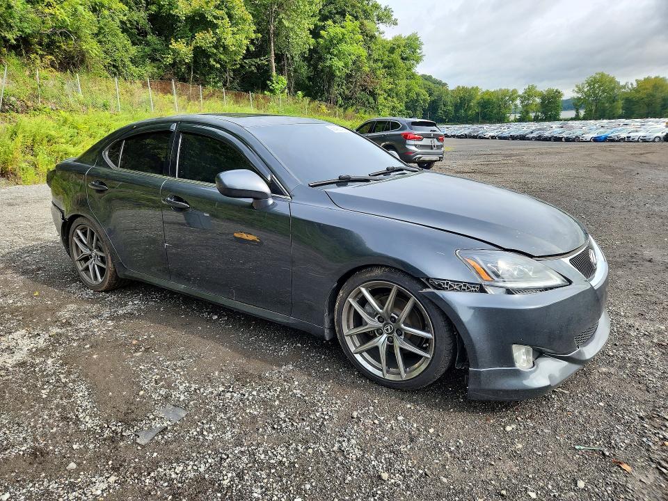 Photo 4 from auction – 2008 LEXUS IS 250 with VIN JTHBK262885070124